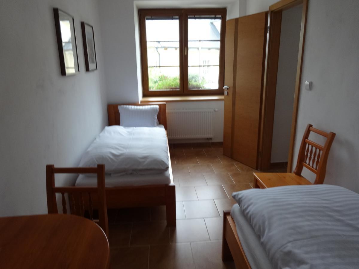 Hostinec U Janatu S Ubytovanim Cestin Bilik gambar